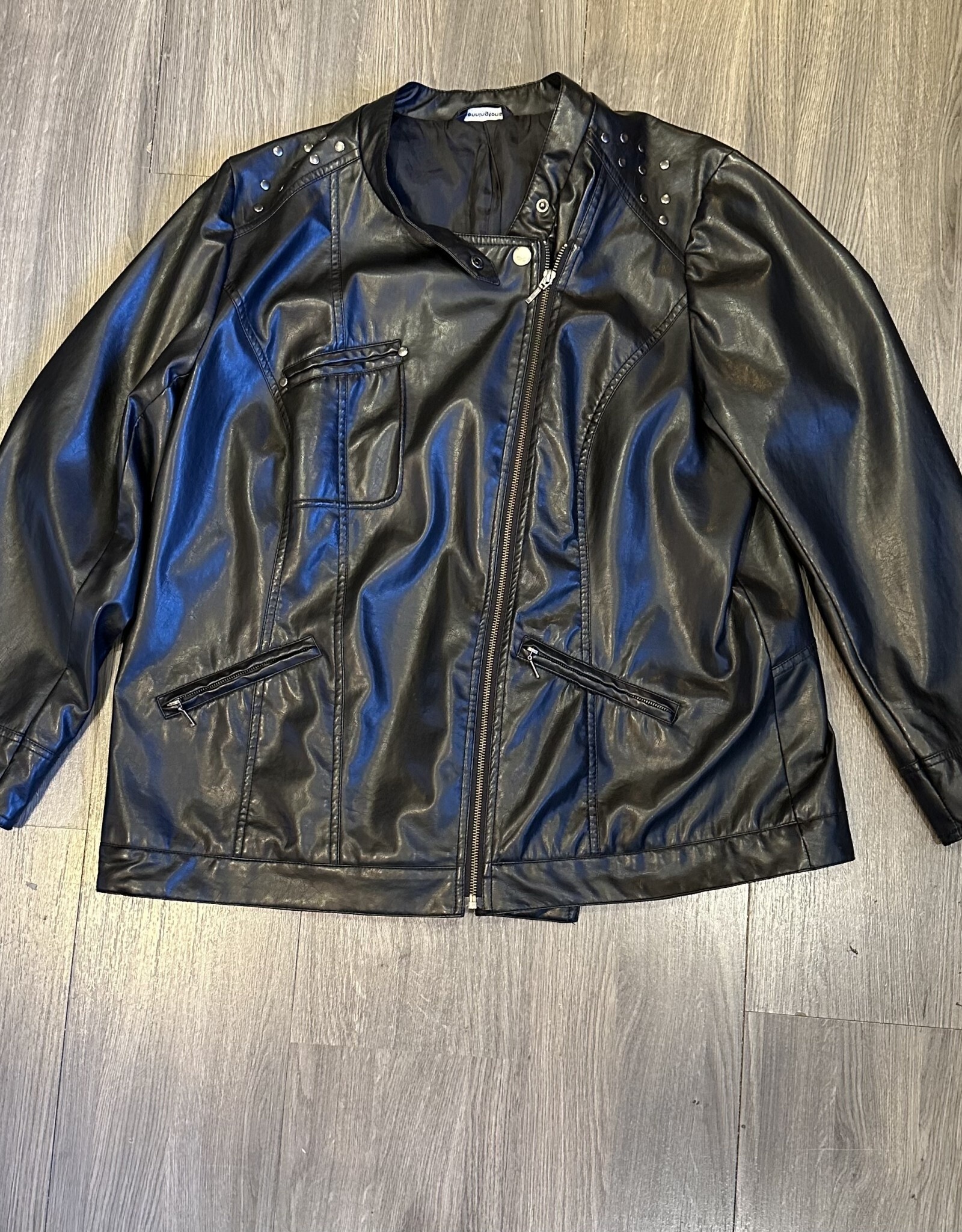 Clothing - Shoulder Studded Leather Jacket