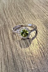 Jewelry - Green Peridot  .925 Sz 9