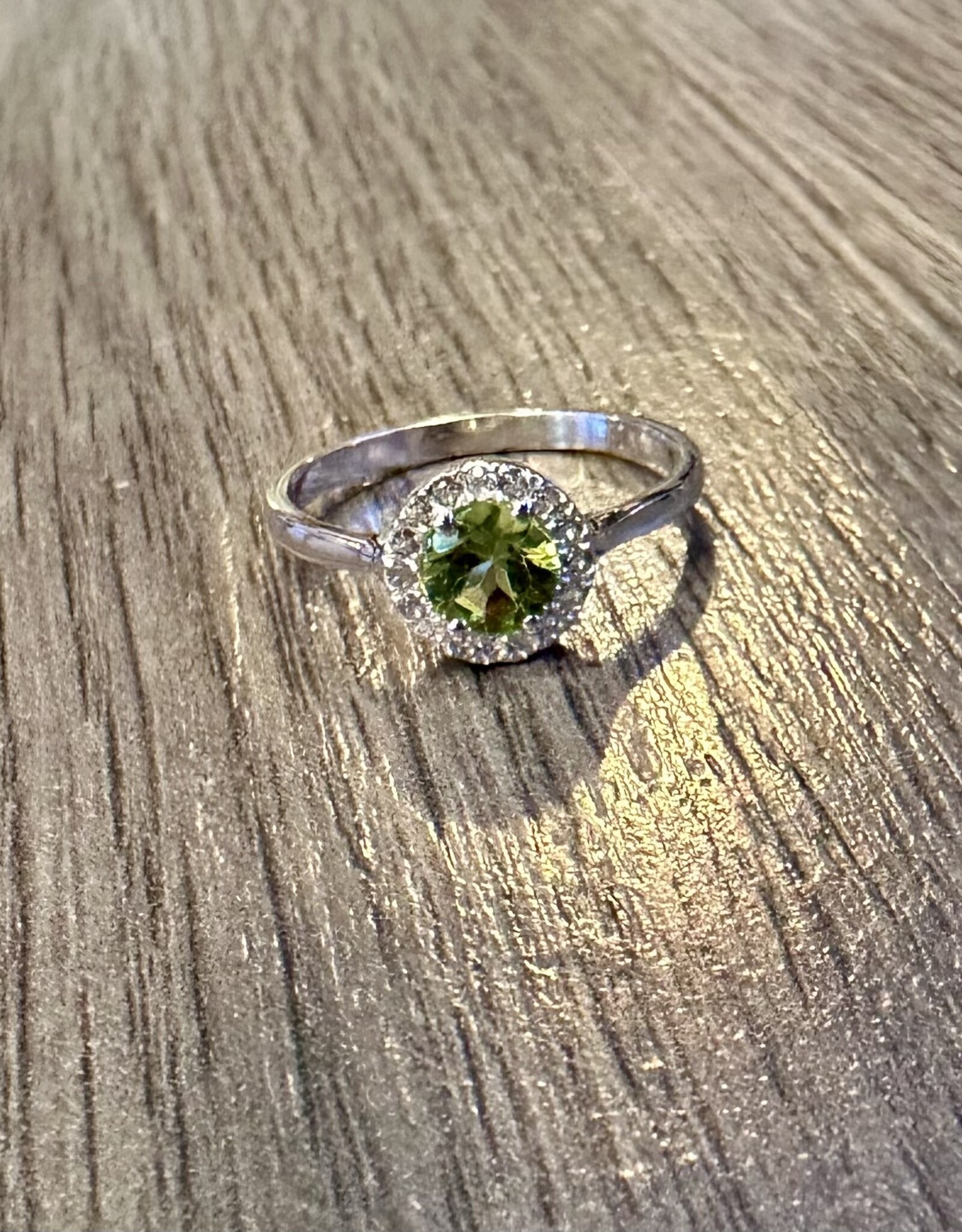 Jewelry - Green Peridot  .925 Sz 9