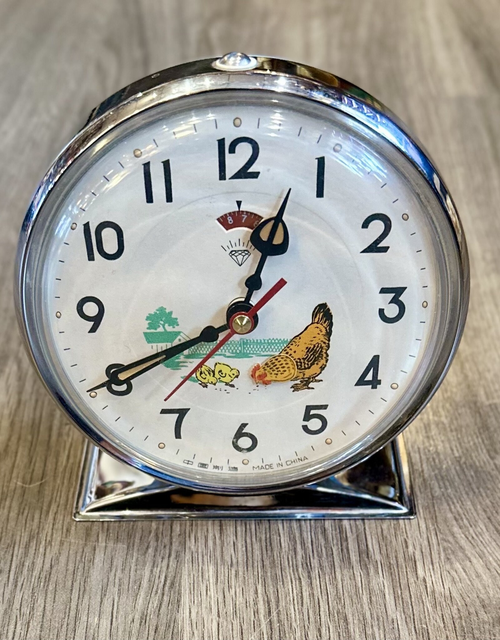 Purple Pigeon Treasures Vintage Animated Pecking Chicken Alarm Clock
