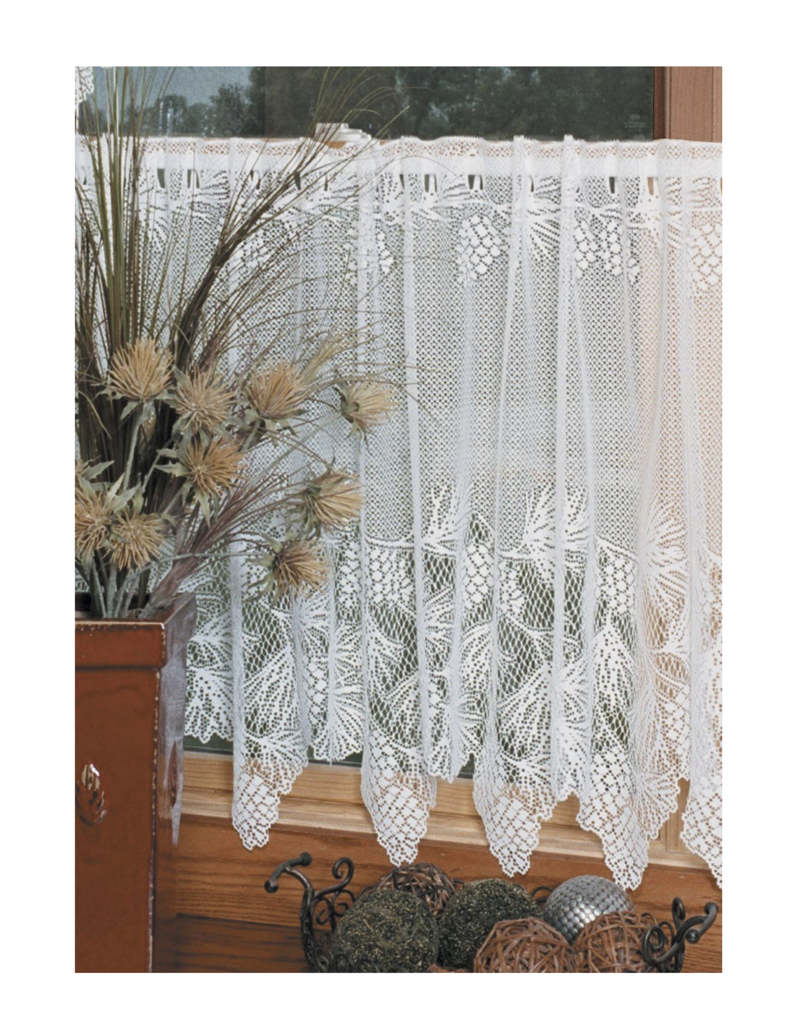 Heritage Lace Tier 30" - Woodland/White
