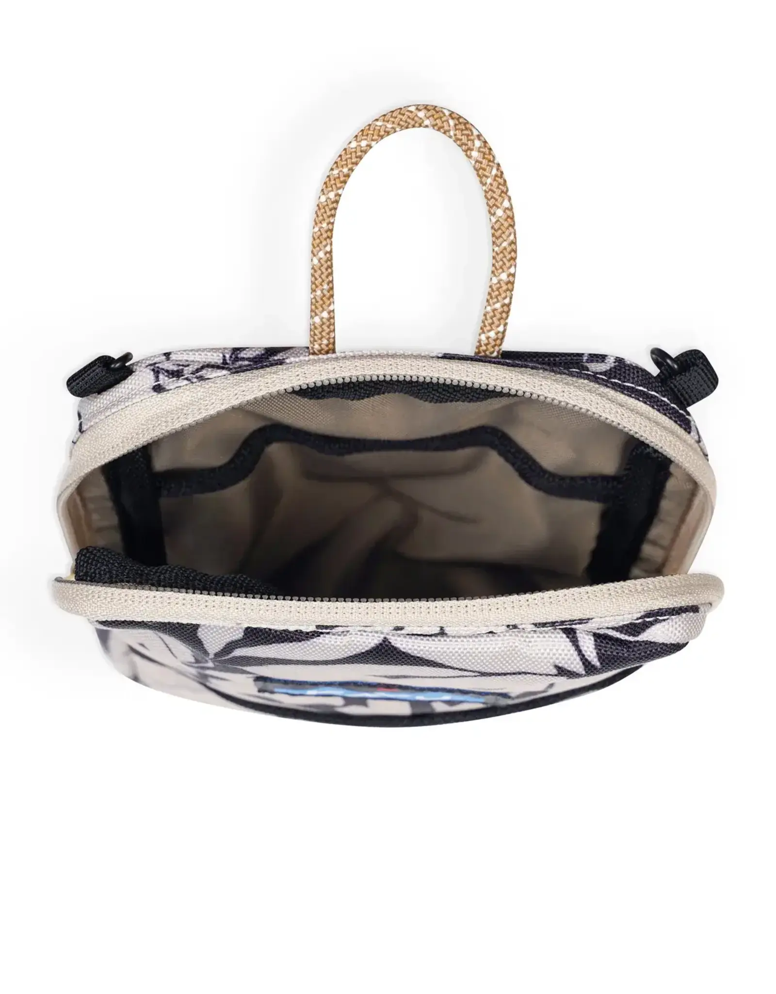 Kavu Essential Case Bag - BW Fronds