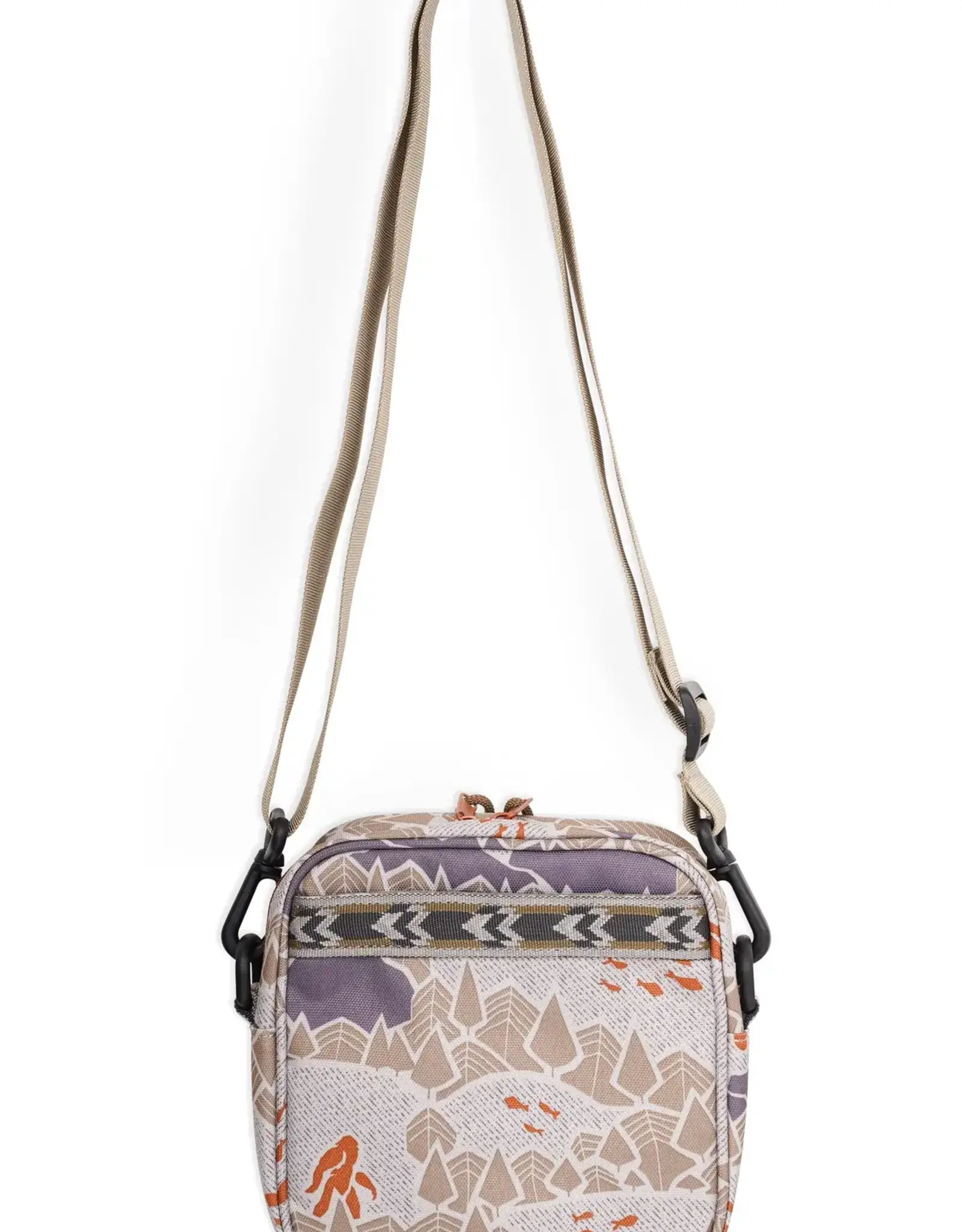 Kavu Globetrot Bag - Sasquatch Sighting