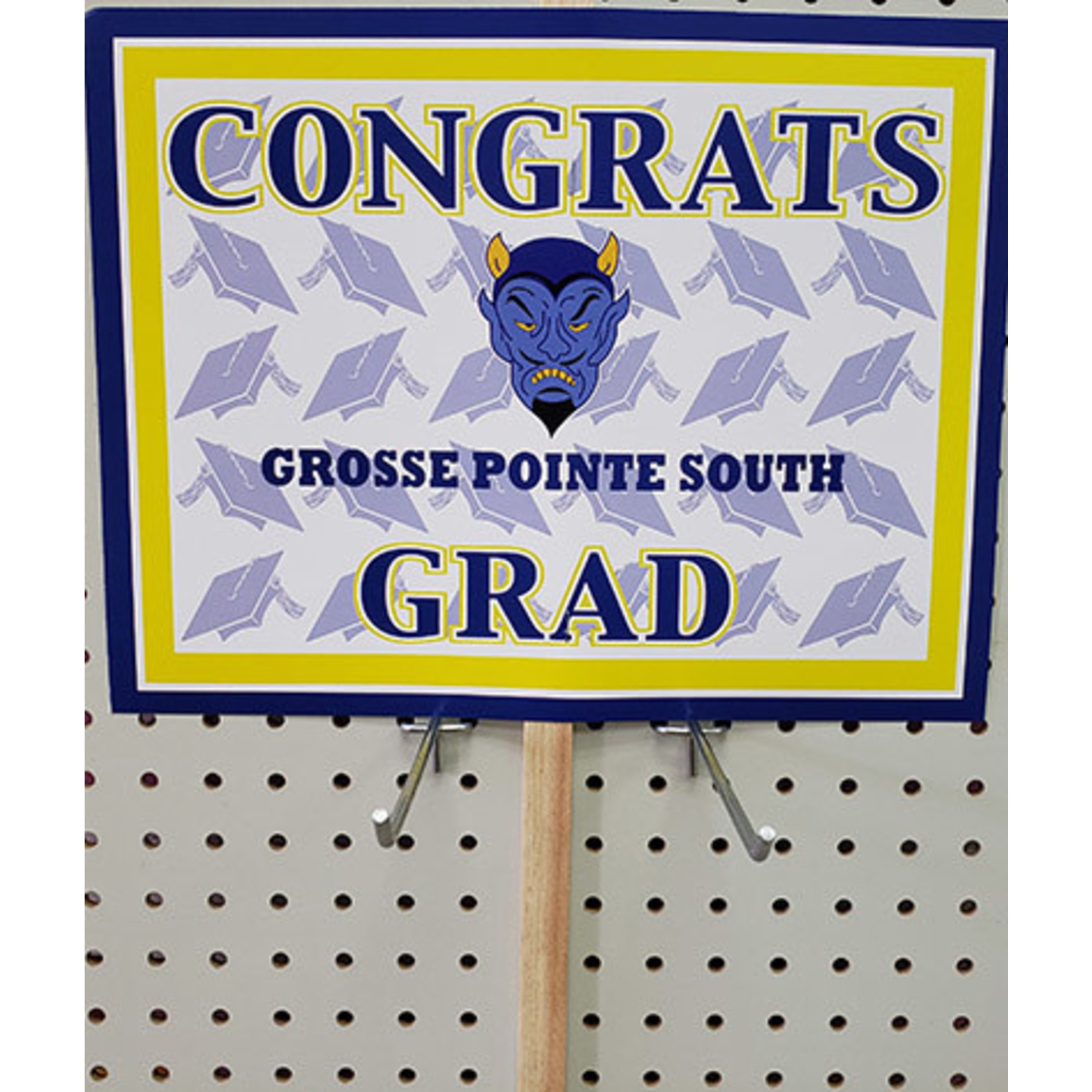 Beistle Grosse Pointe South Grad Lawn Sign