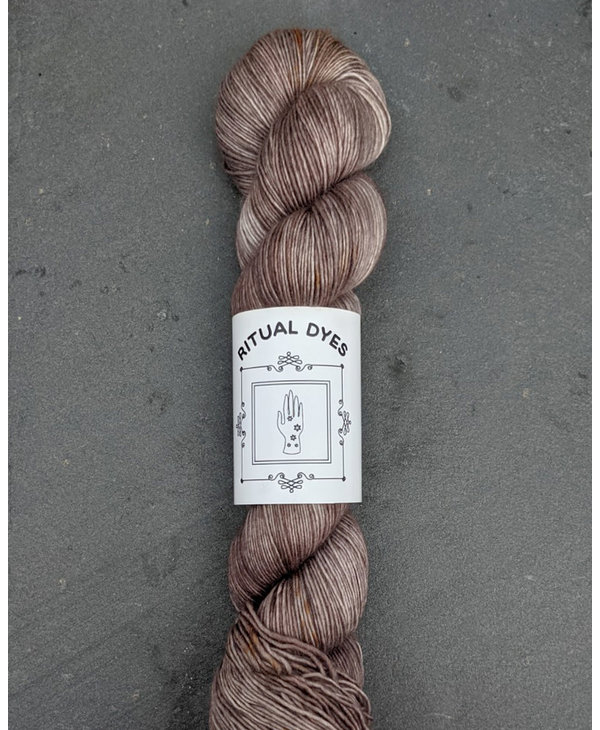 MARONA - Cormo Wool - DK weight - Ritual Dyes