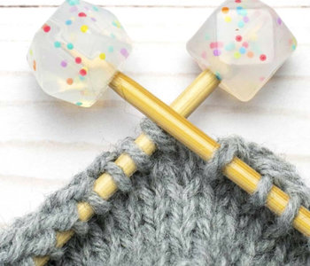 The Yarn Barn LLC: THE KNIT KIT 2012 - Never Lose Your Knit Knacks