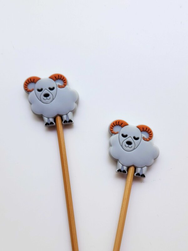 Minnie & Purl Stitch Stoppers Rams grey