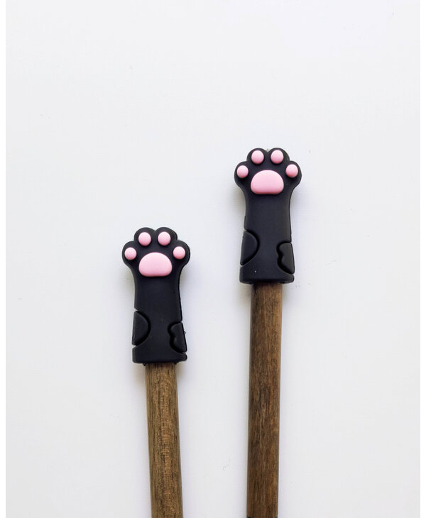 Stitch Stoppers Cat Paws black
