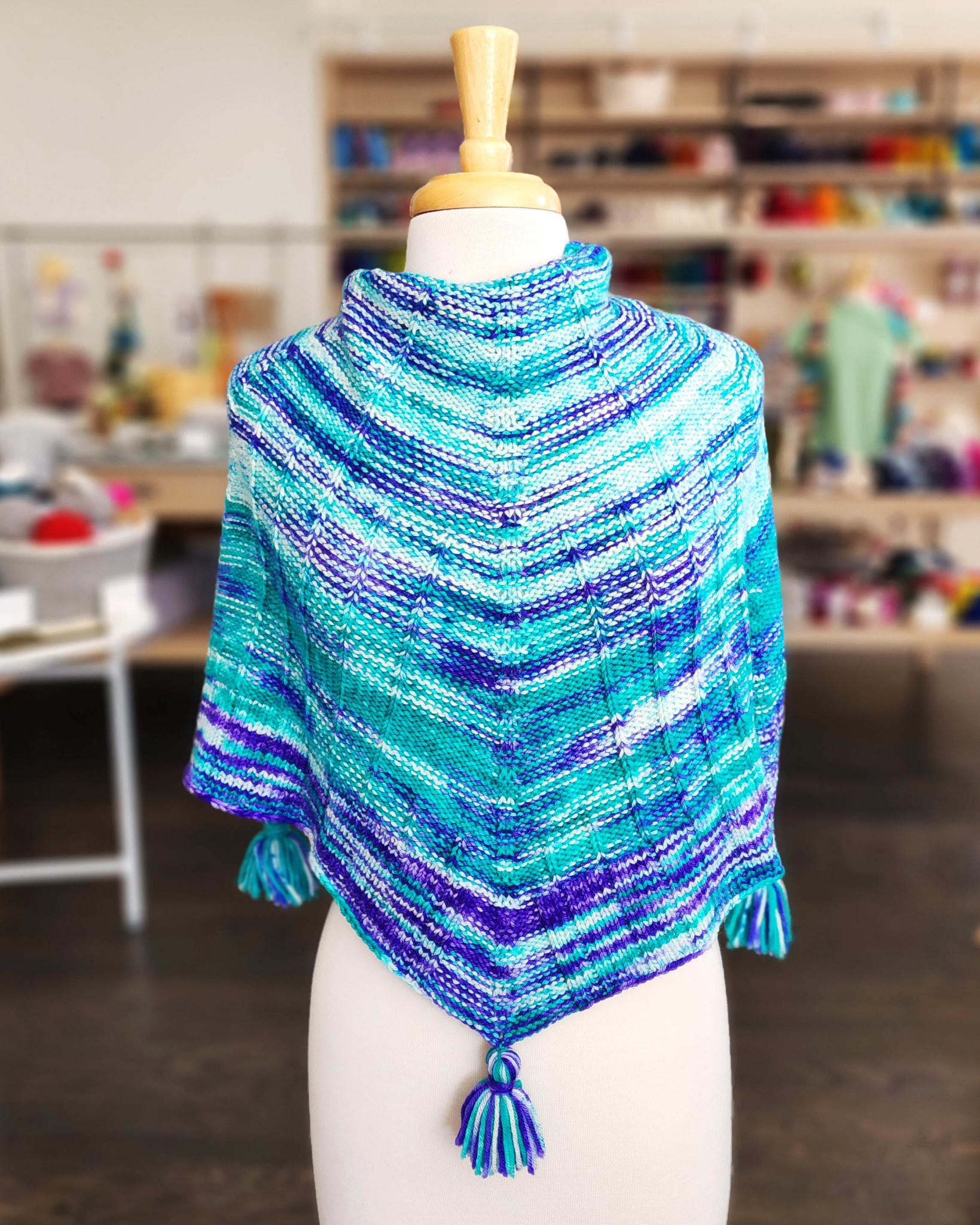 Weighted Expanse Shawl Nina Chicago 