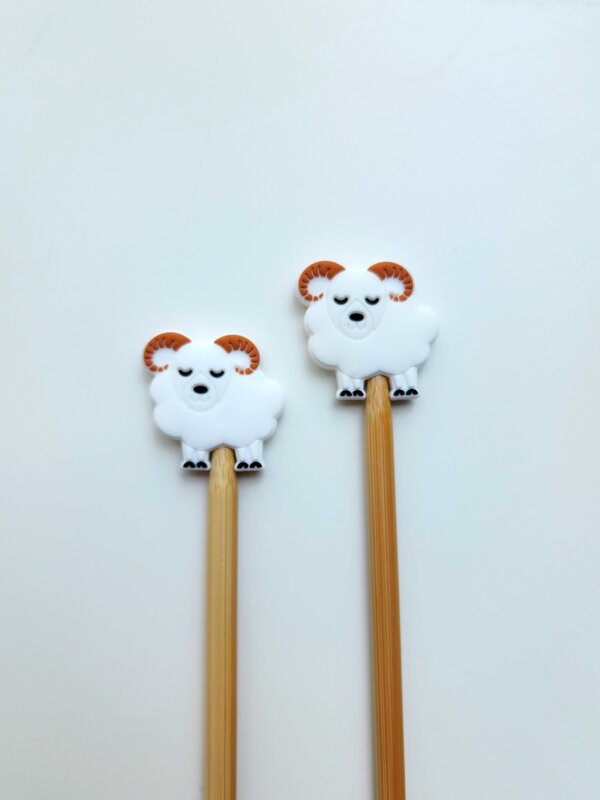 Minnie & Purl Stitch Stoppers Rams white