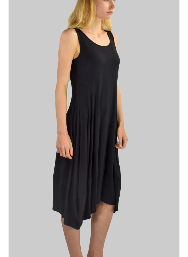 Comfy Lisa Dress In Black