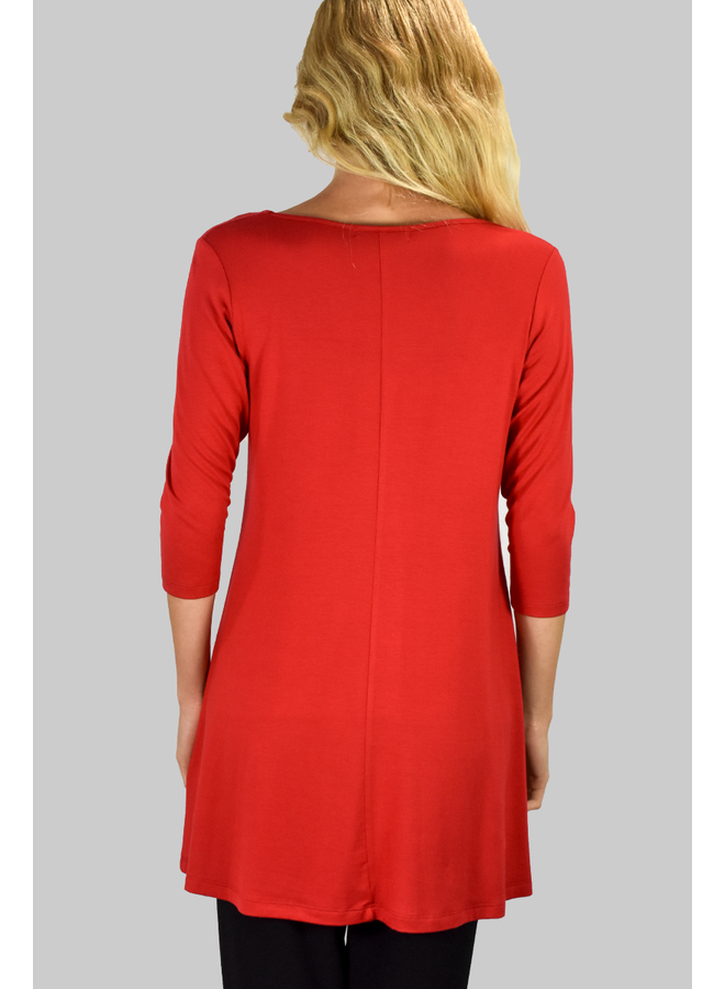 Comfy 3/4 Sleeve Tunic Top In Red