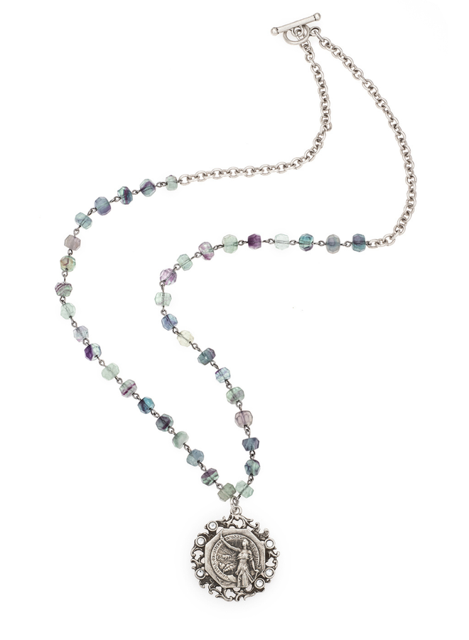 French Kande Azure II Mix With Crystal Lace Medallion Necklace