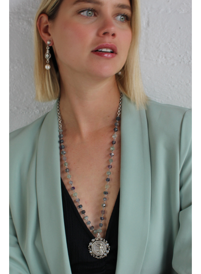 French Kande Azure II Mix With Crystal Lace Medallion Necklace