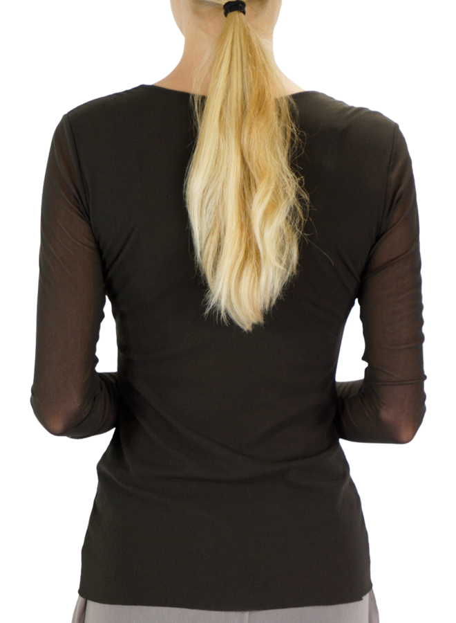 Petit Pois V-Neck Top In Chocolate