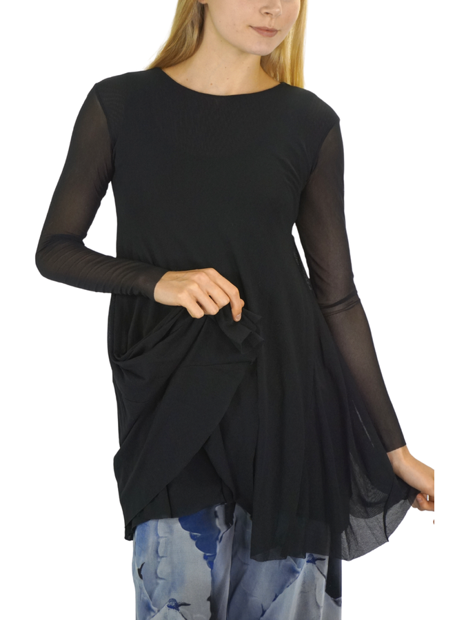 Petit Pois Flair Crew Neck Top In Black