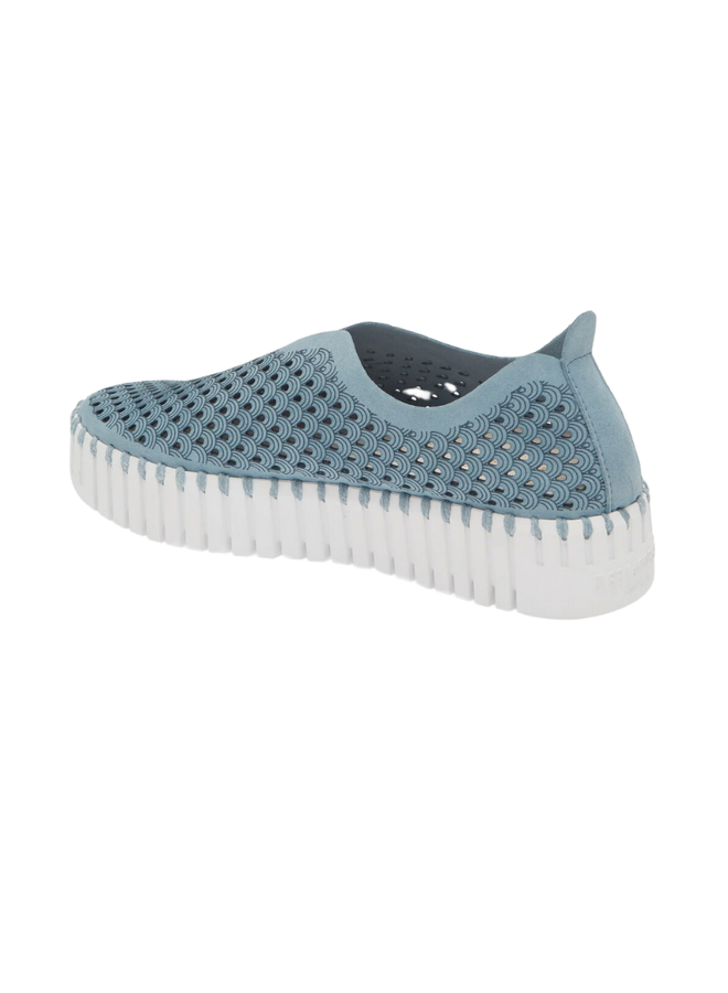 Ilse Jacobsen Platform Tulip Shoe in Blue Cloud