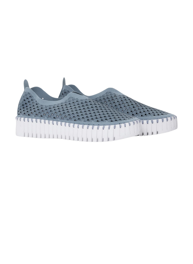 Ilse Jacobsen Platform Tulip Shoe in Blue Cloud