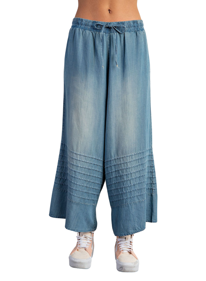 Loungy Chambray Crop Pant