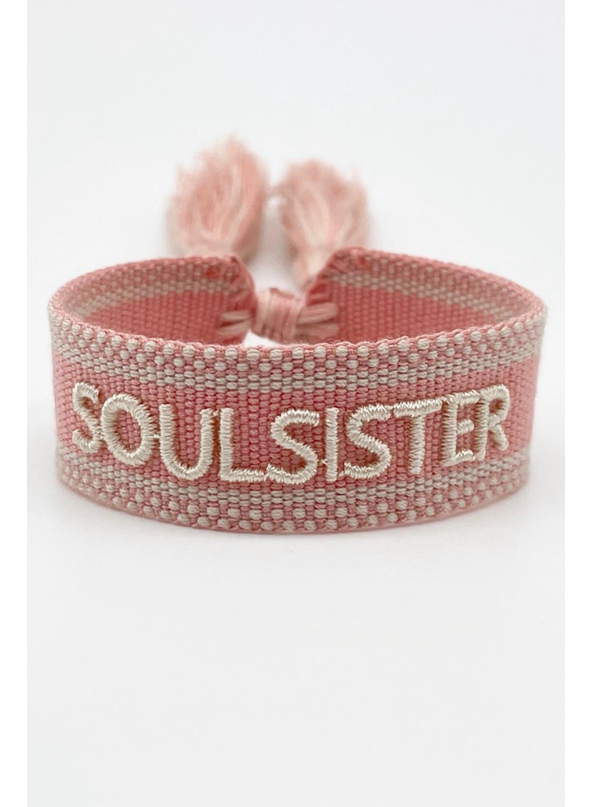 Sole Sister Bracelet In Peach