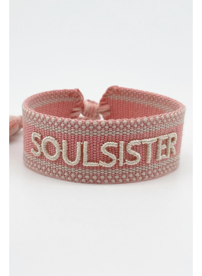 Sole Sister Bracelet In Peach