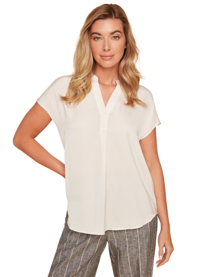 Renuar Essential Short Sleeve Top In Oyster