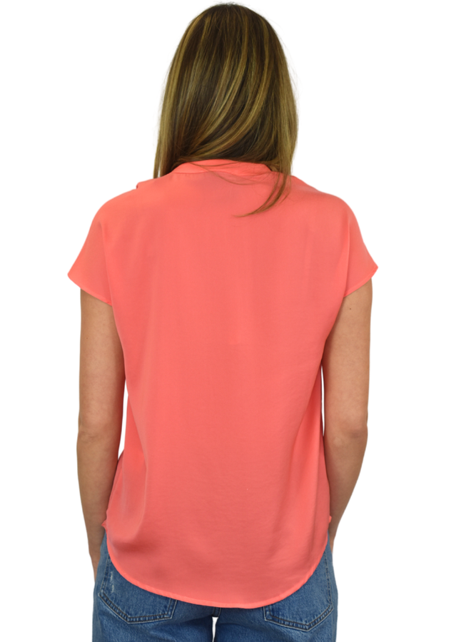 Renuar Essential Short Sleeve Top In Corally