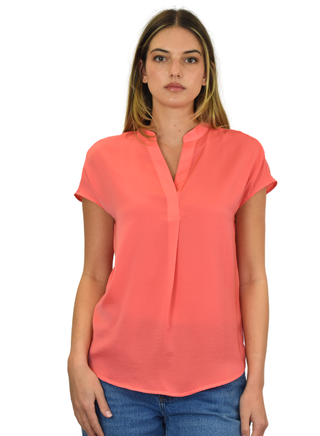 Renuar Essential Short Sleeve Top In Corally