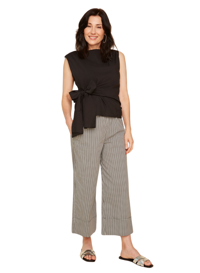 Renuar Crisp Cotton Crop  Pant In Gingham