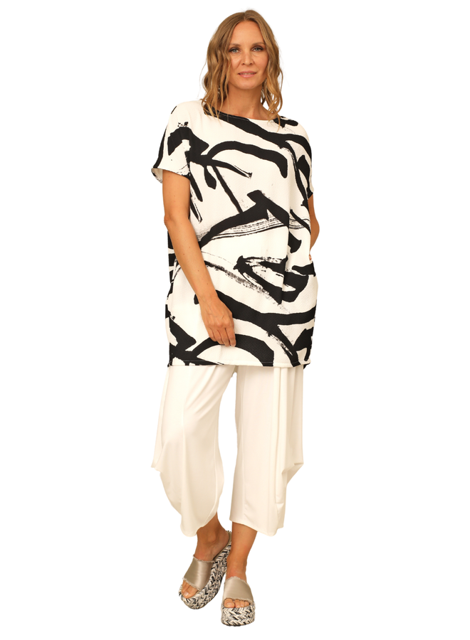 Chalet Belle Tunic in Motif