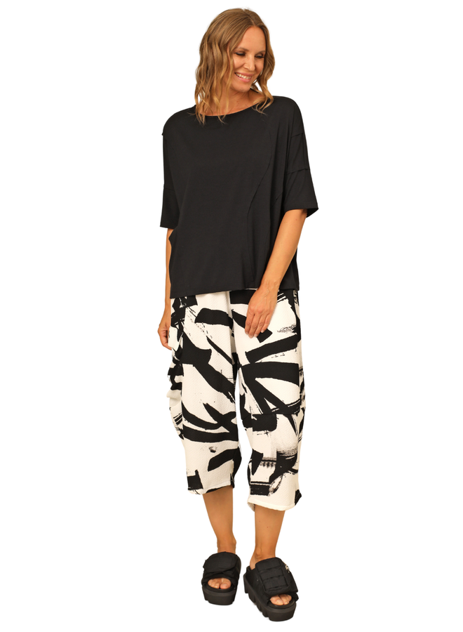 Chalet Lorraine Top in Black