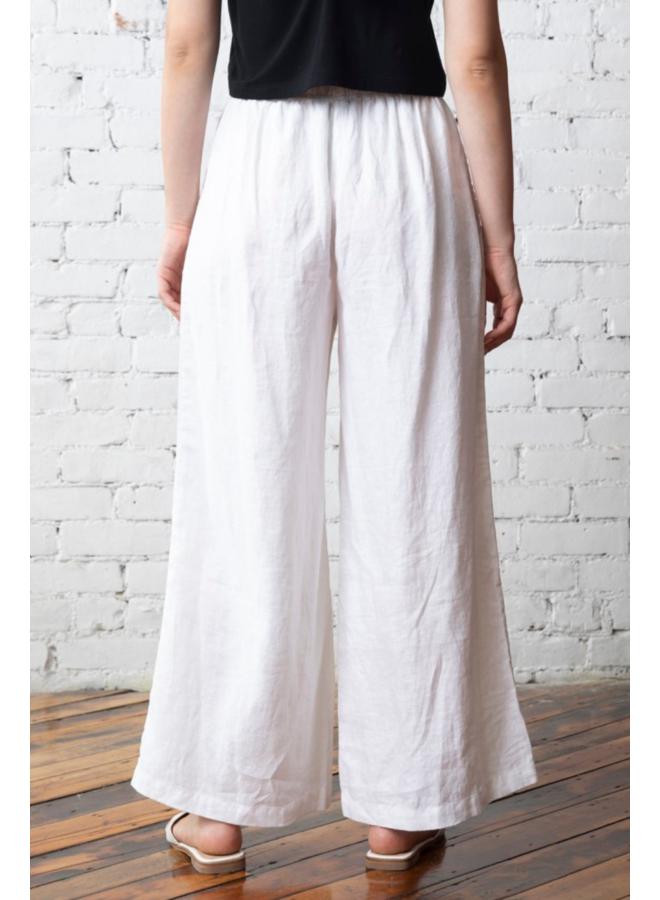 Olivia Linen Stitched Ankle Pant in White