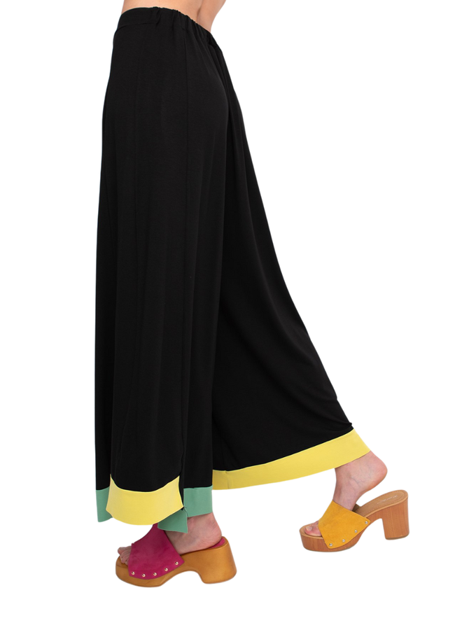Ozai Spray Pant