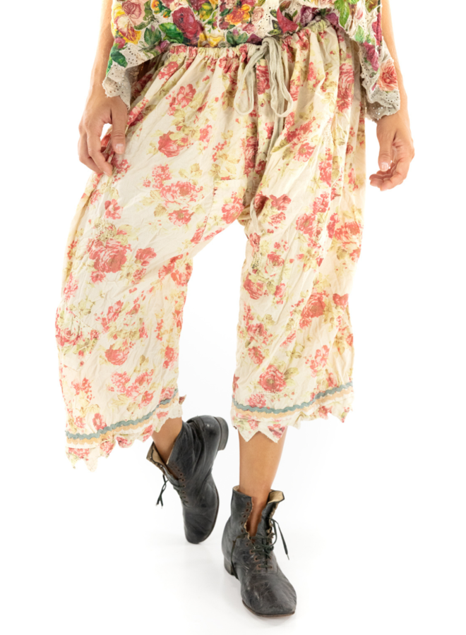 Magnolia Pearl Floral Khloe Bloomers in Roses are Red