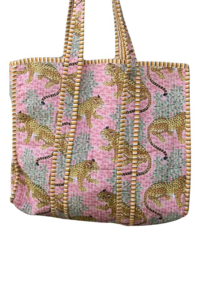 Cheetah Tote Bag in Pink