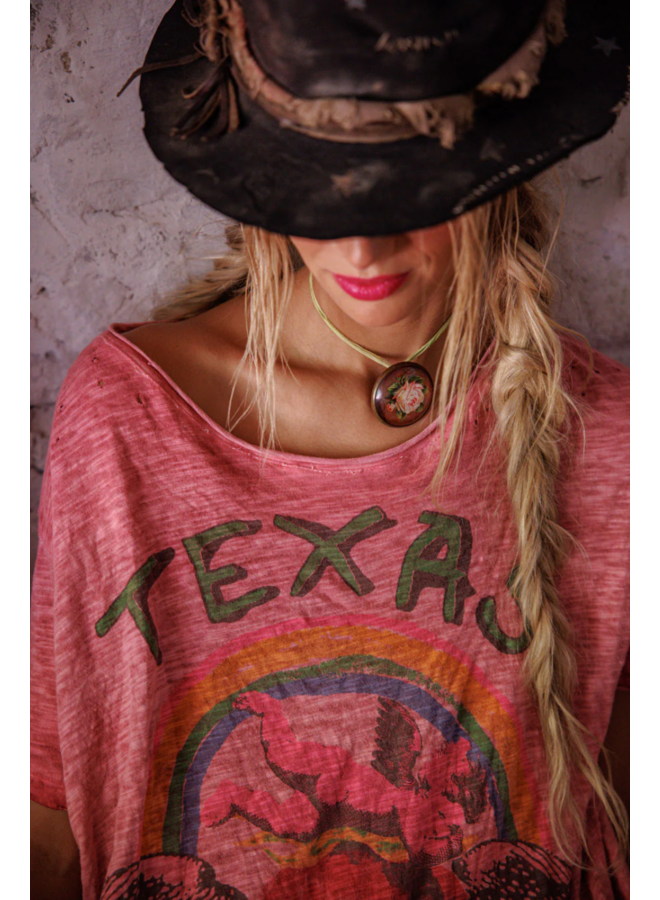 Magnolia Pearl Texas is for Lovers Tee in Roza