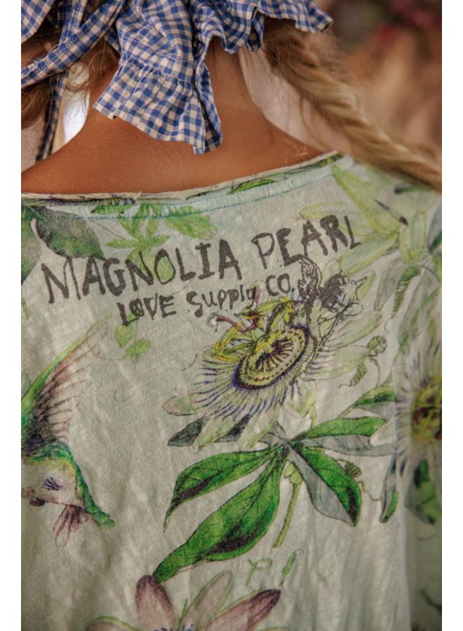 Magnolia Pearl Passion Vine Tee