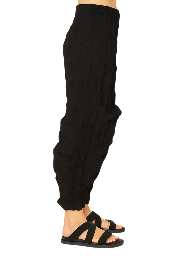 Chalet Lucy Pant in Black