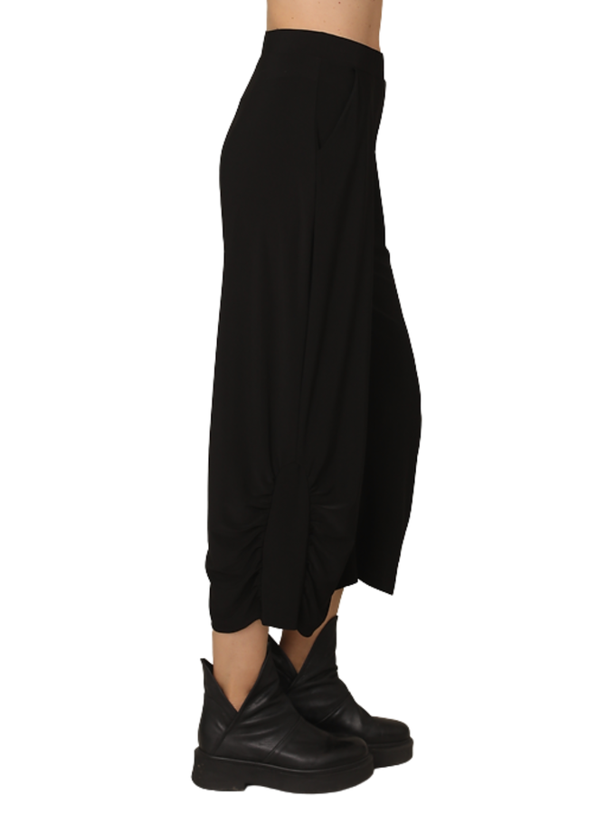 Chalet Nancy Pant in Black