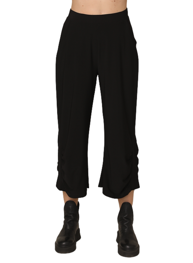 Chalet Nancy Pant in Black