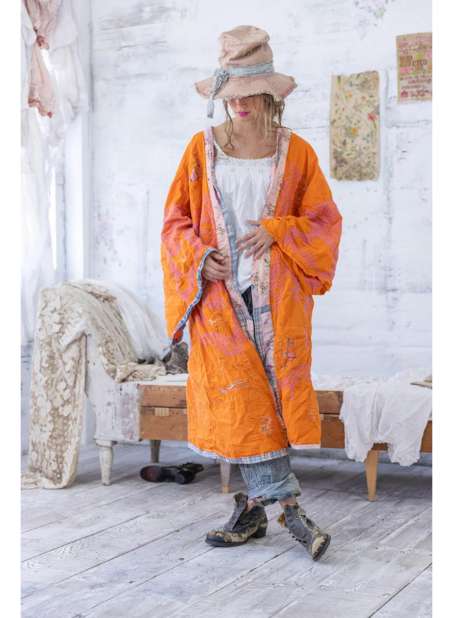 Magnolia Pearl Dharma Dragon Embroidered Kimono