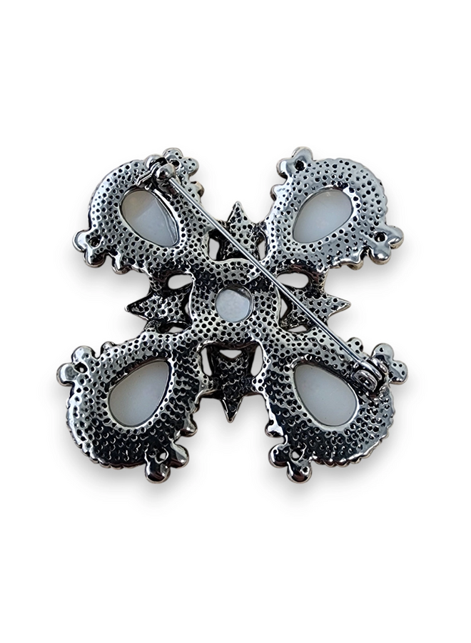 Star Pearl Brooch