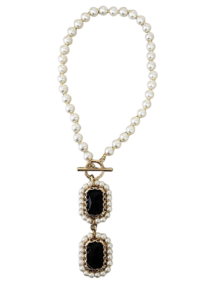 Crystal Pendant Pearl Necklace