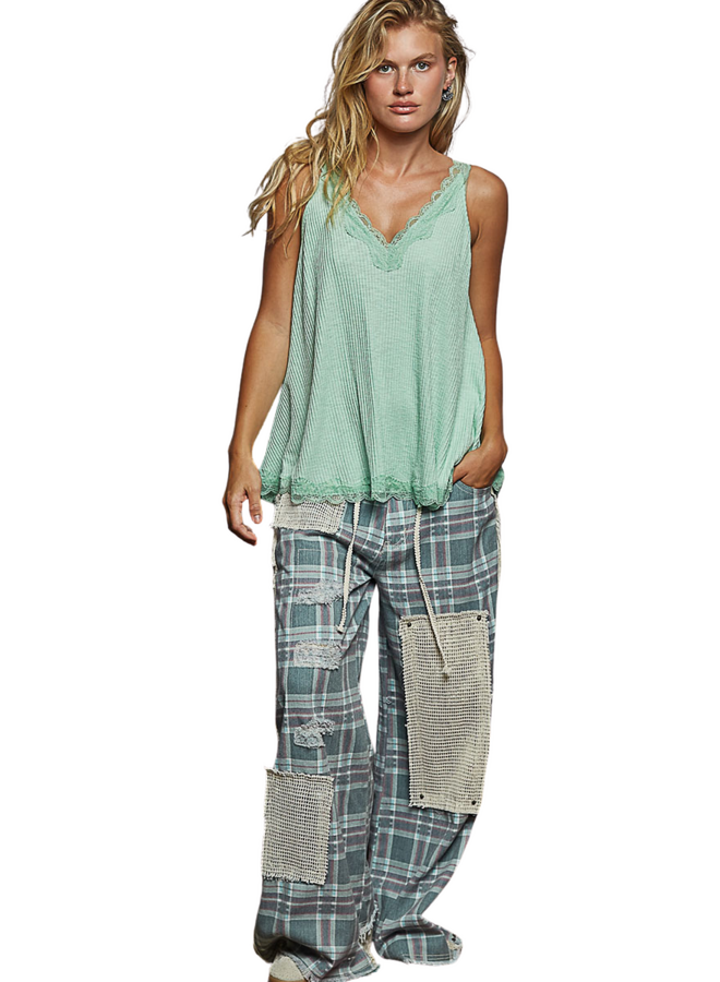 V-Neck Lace Trimed Tank in Mint