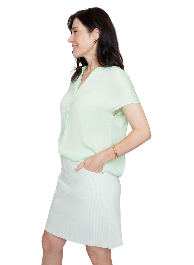 Renuar Essential Short Sleeve Top in Honeydew