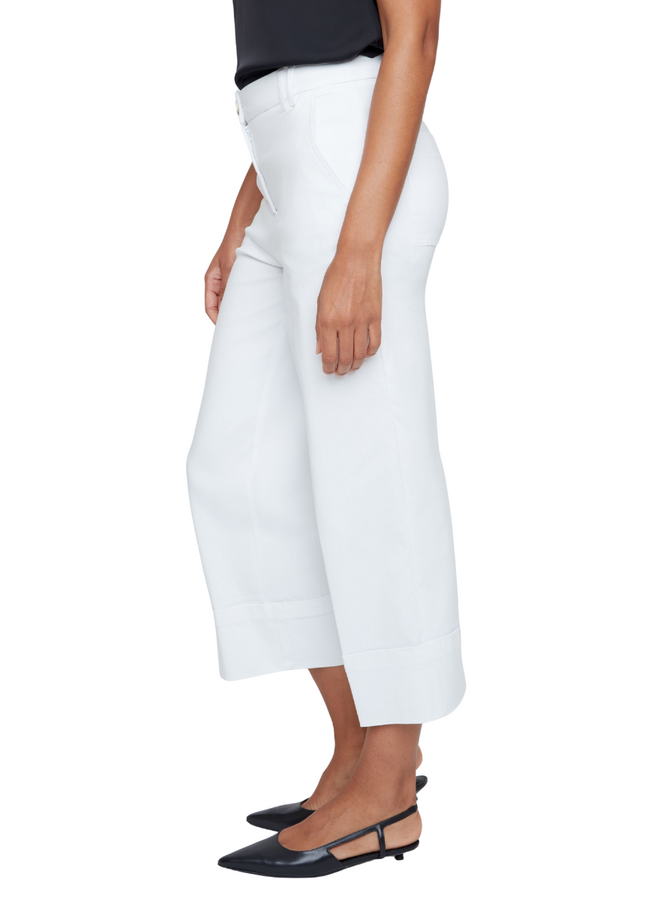 Renuar Lux Cuffed Crop Pant in White