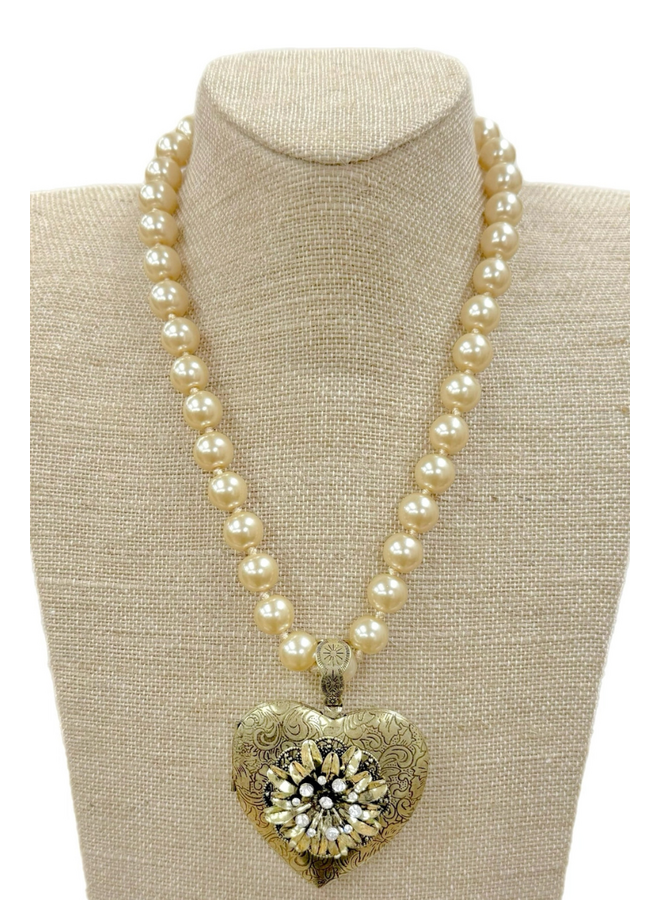Pearl And Heart Locket