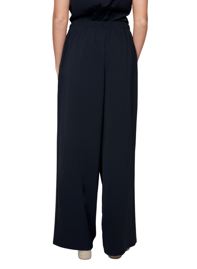 Renuar Metropolitan Pant in Black