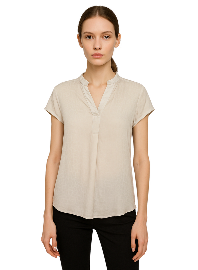 Renuar Animal Jacquard Top in Oyster