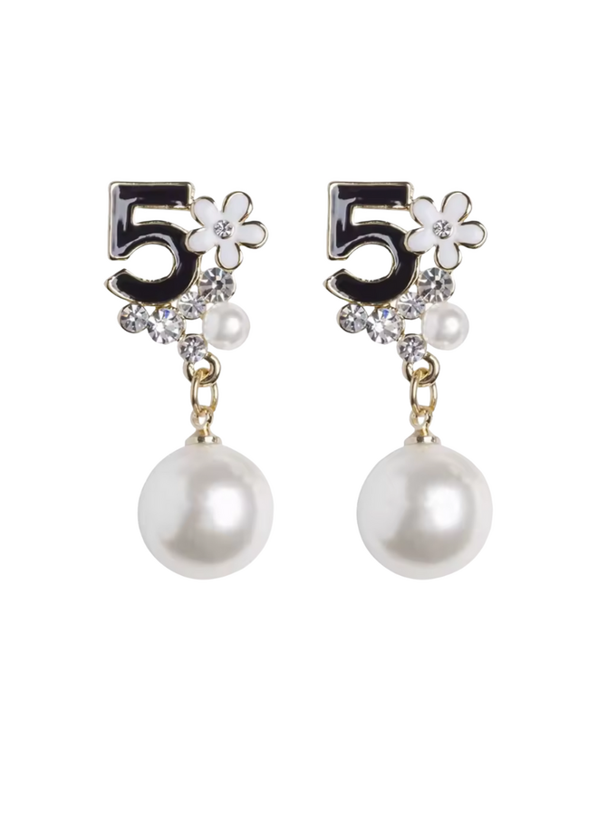 #5 Pearl Earrings